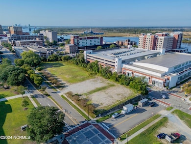 615 N Front St, Wilmington, NC 28401 - photo 3