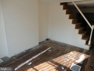 536 S Bentalou St, Baltimore, MD 21223 - photo 2