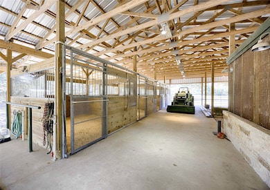 215 Private Road 1048, Hallettsville, TX 77964 - photo 4