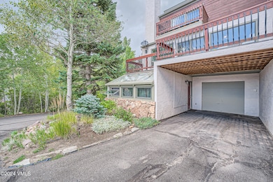 02 Exterior Front Entry
