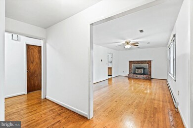 6223 Townsend Dr, King George, VA 22485 - photo 6