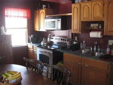 680 Burncoat St, Worcester, MA 01606 - photo 3