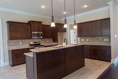 2NO 2 Kitchen 072318