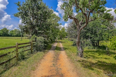 5554 Mason Rd, Hope Hull, AL 36043 - photo 2