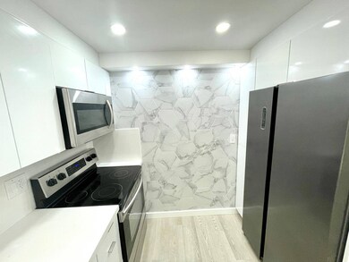 The Imperial Terrace unit 505, Hialeah, FL 33012 - photo 5