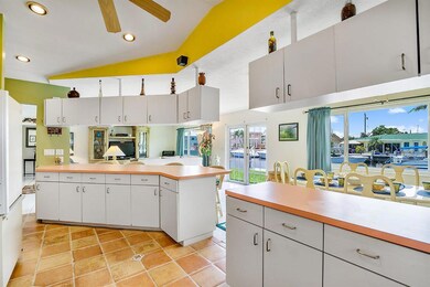 008-401SE13thAve-PompanoBeach-FL-small