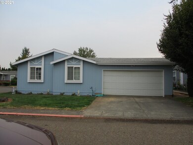 1111 SE 3rd Ave unit 40, Canby, OR 97013 - photo 2