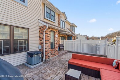 33A Lovell Ave-7