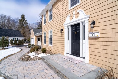 30 Carriage Rd, Delmar, NY 12054 - photo 2