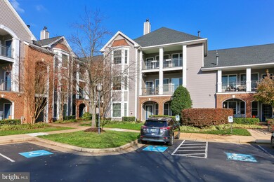 20417 Riverbend Square unit 301, Sterling, VA 20165 - photo 3