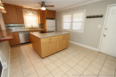 819 James St, Apex, NC 27502 - photo 6