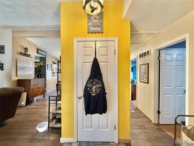 5823 Mayberry Dr, Imperial, MO 63052 - photo 3