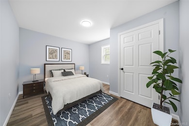 21 Lehigh Ave, Centereach, NY 11720 - photo 7