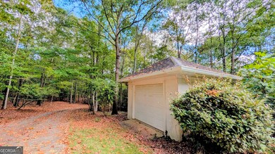 2939 Rivercrest Dr, Gainesville, GA 30507 - photo 6