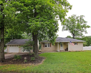 3579 E Sumner Lake Dr, Anderson, IN 46012 - photo 4