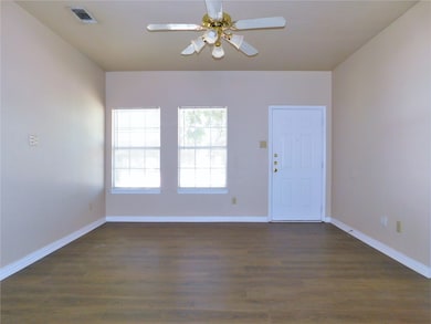 5992 Robinwood St unit 59, Little Elm, TX 75068 - photo 3
