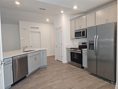 2629 Runners Cir, Clermont, FL 34714 - photo 4