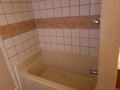 530 N 6th St unit 1, Allentown, PA 18102 - photo 6