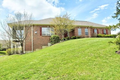 8371 Poppy Ln, Liberty Township, OH 45044 - photo 2