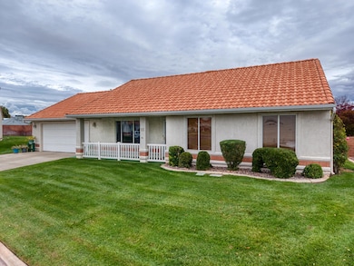 646 N 2450 E unit 11, Saint George, UT 84790 - photo 2