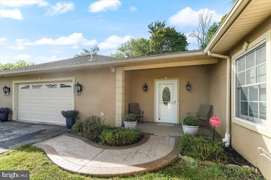 2251 Windsor Cir, Broomall, PA 19008 - photo 4