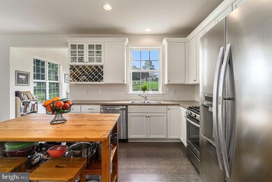 5 Chase Cir, Barto, PA 19504 - photo 3