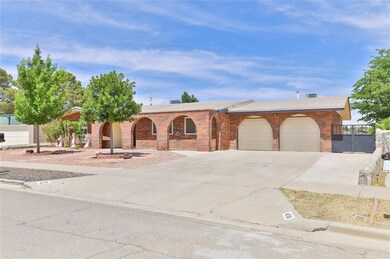 458 Loring Place, Horizon City, TX 79928 - photo 3