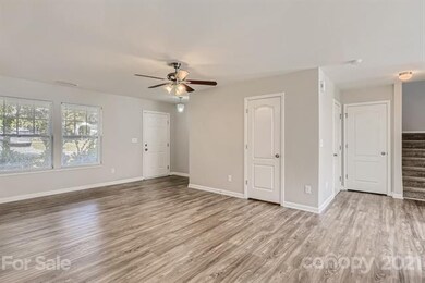 1426 Commonwealth Ave, Statesville, NC 28677 - photo 6