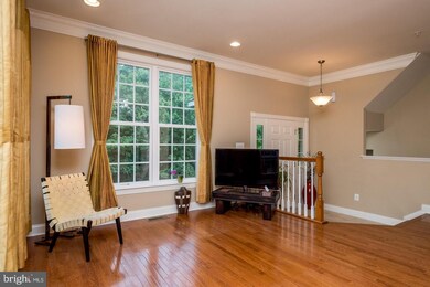 2123 Split Creek Ln, Hanover, MD 21076 - photo 5