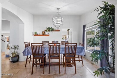 06-Dining Room