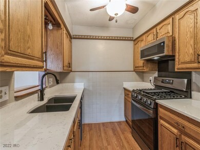 3940 E 26th St, Des Moines, IA 50317 - photo 5
