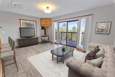 Living - Virtually Staged