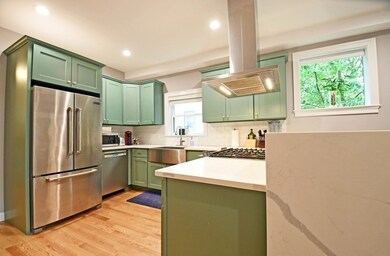 8 Greenleaf Ave unit 1, Medford, MA 02155 - photo 3