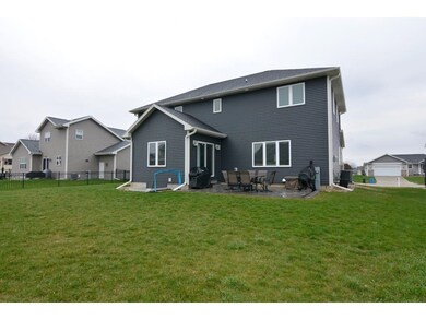 818 Sumac St, Oregon, WI 53575 - photo 2