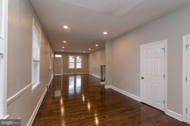 1149 Whitman Ave, Camden, NJ 08104 - photo 7