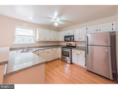 32 Kelly Dr, Bear, DE 19701 - photo 3