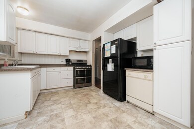 419 Deerfield Rd 017