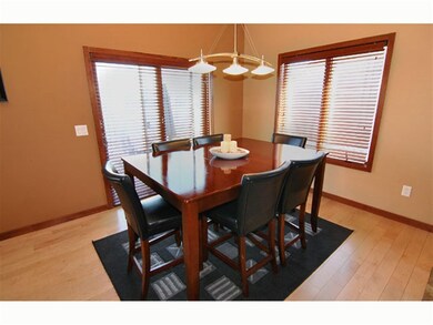 881 Sumac St, Oregon, WI 53575 - photo 6