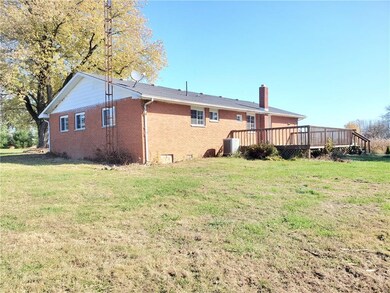 4021 E Us Highway 52, Rushville, IN 46173 - photo 2