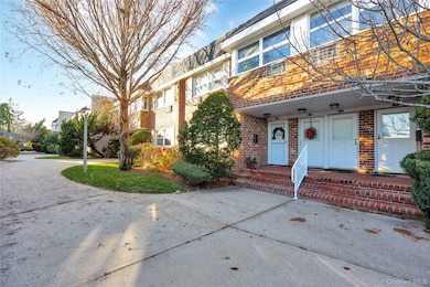 750 Lido Blvd unit 71A, Lido Beach, NY 11561 - photo 2