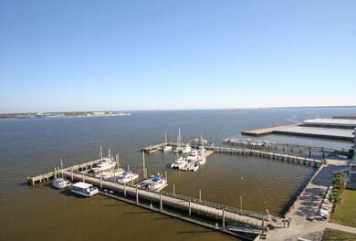 Dockside 12FG_Views to Atlantic