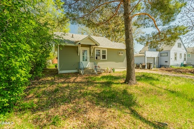 217N19thSt_0003