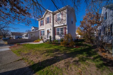 48 Riverview Ave, Pawtucket, RI 02860 - photo 3