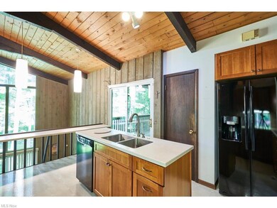 Beamed ceilings-Slider to covered deck