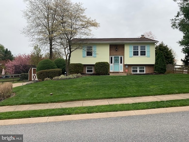 7063 Saddle Dr, Sykesville, MD 21784 - photo 3