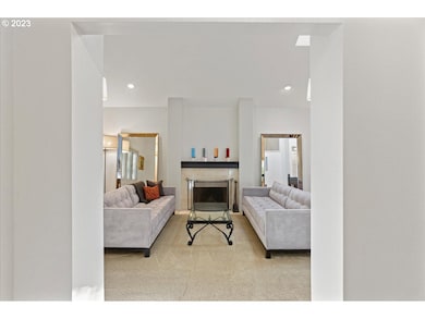 5726 Charles Cir, Lake Oswego, OR 97035 - photo 6