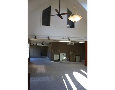 Lobby/Reception.