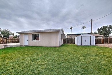 3334 N 81st Ave Phoenix AZ-large-027-31-