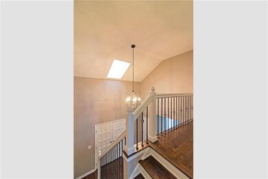 10435 Haskins St, Lenexa, KS 66215 - photo 2