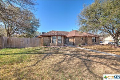 1402 Hawk Trail, Copperas Cove, TX 76522 - photo 2
